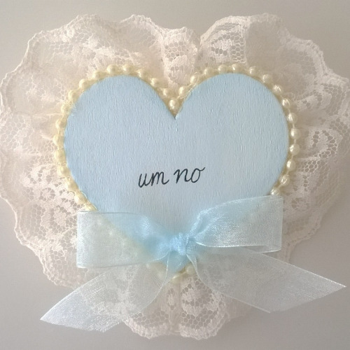 dollgirls:  -PLEASE DO NOT DELETE THIS TEXT- i’ve made a partial restock of people’s favorite pins! please check the store for current sassy heart pin stock thank you ^__^ 