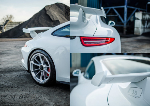upyourexhaust:  Porsche 991 GT3 by Mike Crawat 
