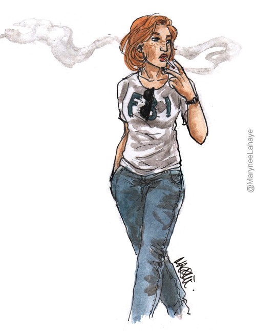 toodrunktofindaurl:90s FBI agent & medical doctor Dana Scully, ready to kick your ass (and steal