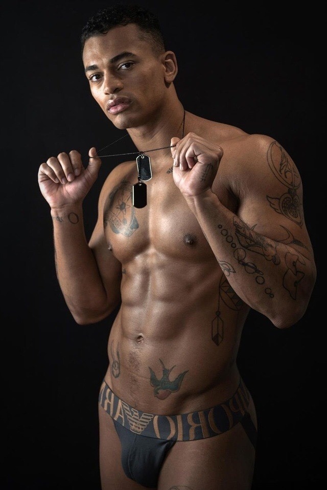wearthestrap:  