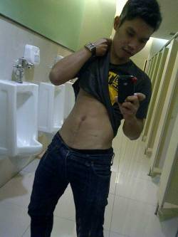 anakkampungperantauan:  abgmatang:  jade4life-theboiyard:  What a hot Thai/Chinese dick! I’d love more chance encounters in the men’s restroom please..  Mmmmm  fuh