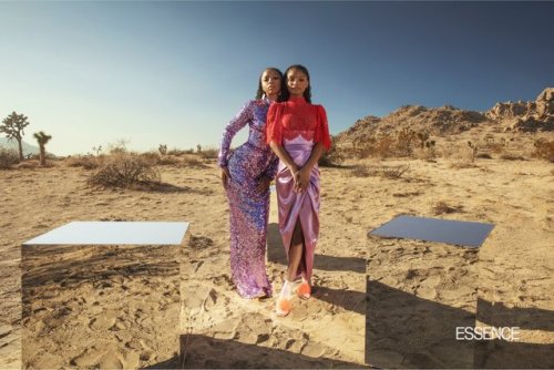 acewiththelemonade:“Chloe and Halle Bailey, better known as the singing duo Chloe x Halle, might not