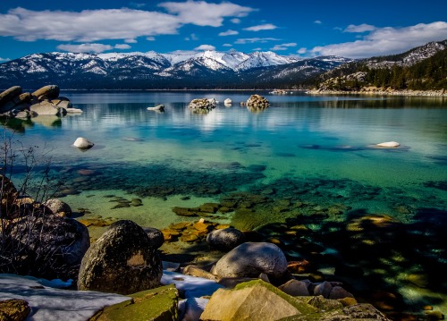 magicalnaturetour:  (via Lake Tahoe & The Sierras by Jim Kucharek / 500px)