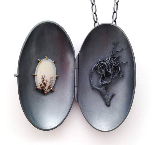 Daughter of the seaOxidised Sterling silver, Dendritic agate and 9ct yellow gold. Handmade one of a 