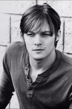 spookycouches:  Woah Norman 