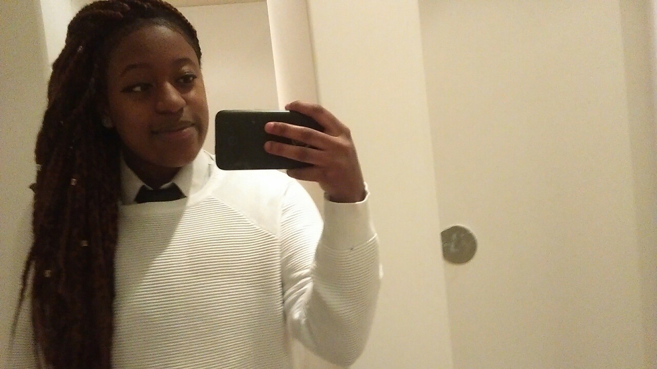 cybersmooth:  Another selfie for #theblackout (I wore a binder in this photo I felt