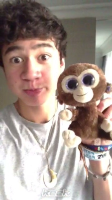 welcome-earthlings:  Damn it Calum! You and your fucking monkey! This is fucking adorable! 