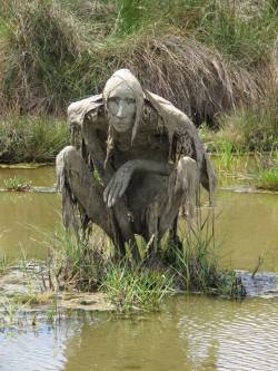 thefabulousweirdtrotters:    Homo Algus, Marais de Séné, Bretagne, France  Land art by Sophie Prestigiacomo     That is scary looking&hellip;