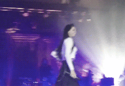 musictowatchboysto:  The Paradise Tour pt. 1                         