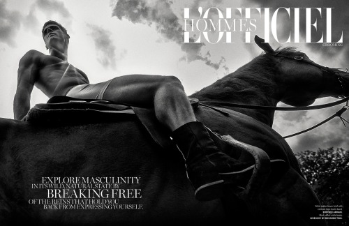 jonashoncho:   Chad White is photographed by Alvin Kean Wong in the story ‘Horseman’ for the October 2015 issue of L'Officiel Hommes Singapore, with styling by Jumius Wong & Jack Wang.