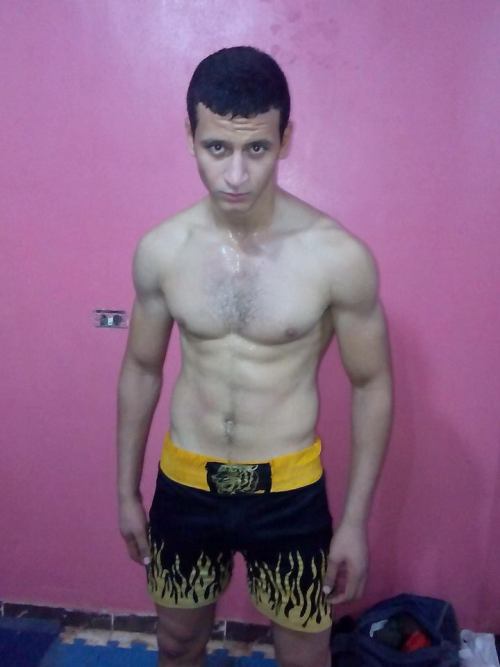 HOT TURKISH AND KURDISH GUYS