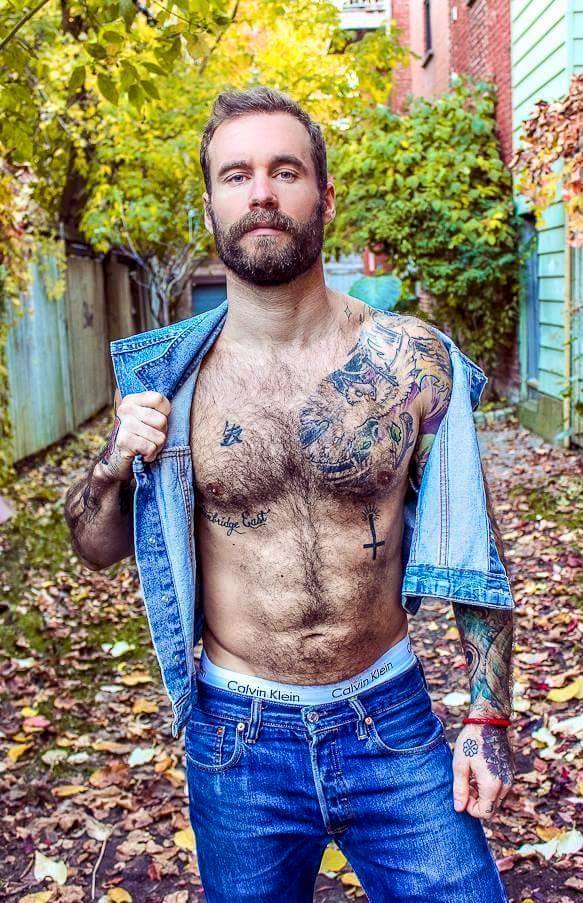 wickedgayblog:  hrryhardon:hrryhardon archive  Wicked Gay Blog (Original), Tweet