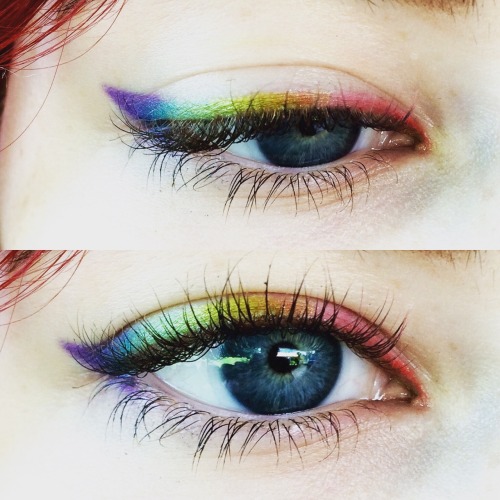 hippies-sacredlovee:Pride