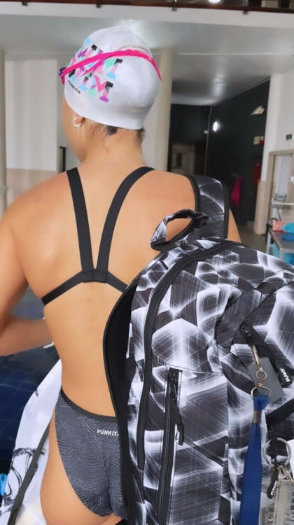 swimsuit back