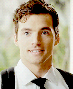 rcarlyles:  Ian Harding in Immediately Afterlife || x  You are so fucking adorable.