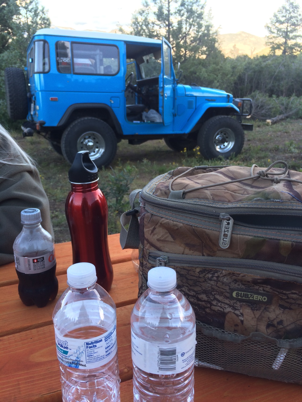 burtsmithers:  Hanging out at Big Whiskey.