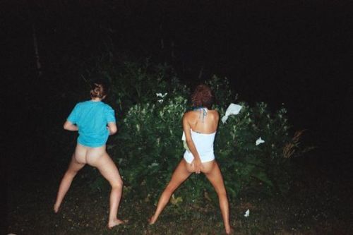 Meet kinky pissing lovers japanese girls peeing photos uploaded by members