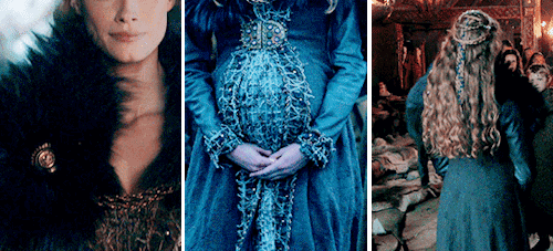 jorindelle:Top Five Aslaug Costumes | For @laure-demontety