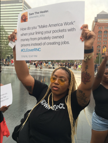 hustleinatrap:  Black women got in formation in Public Square to underline issues