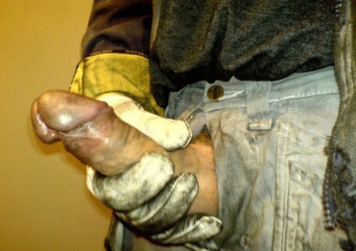 Construction working Gay