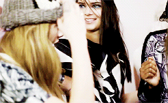 zainmalikstan-blog:  Backstage at Giles with Cara Delevingne, Kendall Jenner &amp;