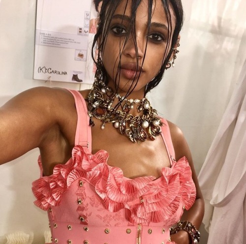 ayajonesdaily:aya jones backstage at alexander mcQueen s/s18