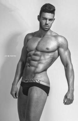 fitmen1:  Fitmen1Cristian Romero by Jay Fuertez