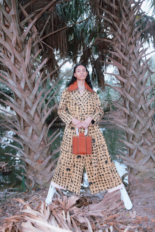 sukhomlinova:Edunready-to-wear autumn-winter 2018/2019 New York Fashion Week