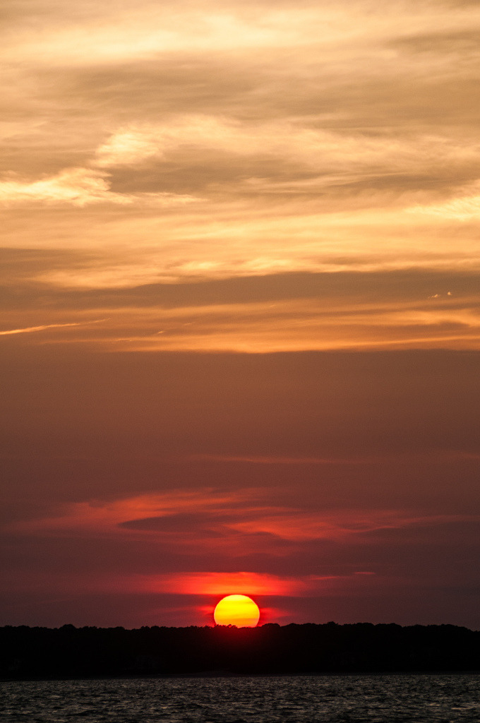 etherealvistas:  Sun by DiGro. 