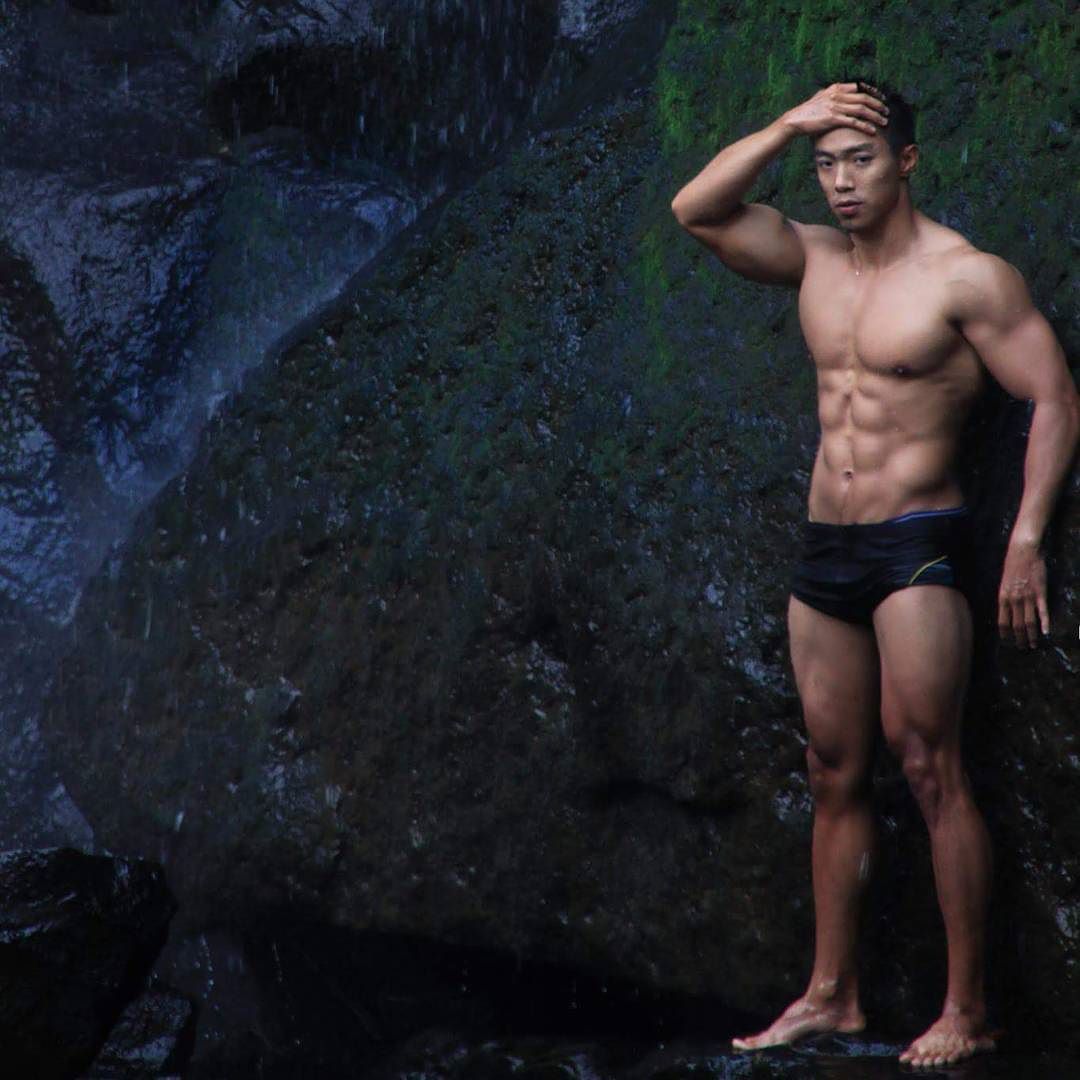 hotasianguy:  LIKE &amp; FOLLOW!