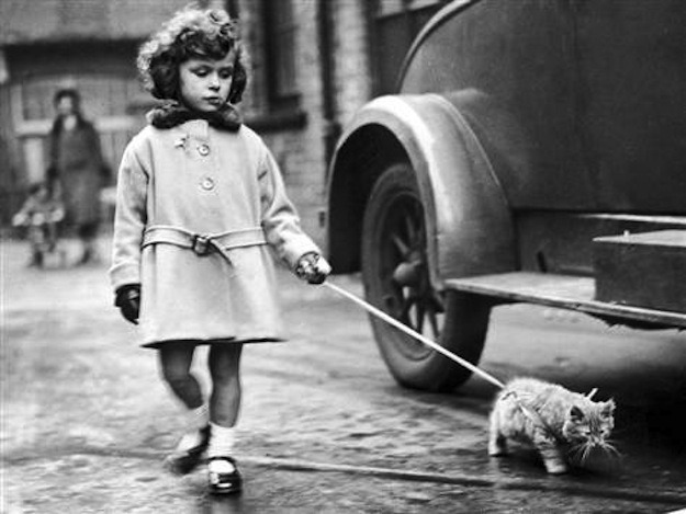 photojojo:  Happy Friday! Please enjoy these delightful vintage photos of girls and