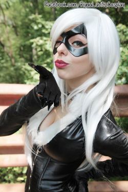 kamikame-cosplay:  Ryuu Lavitz as sexy Black Cat cosplay.  Interview with Ryuu Lavitz by kamikame