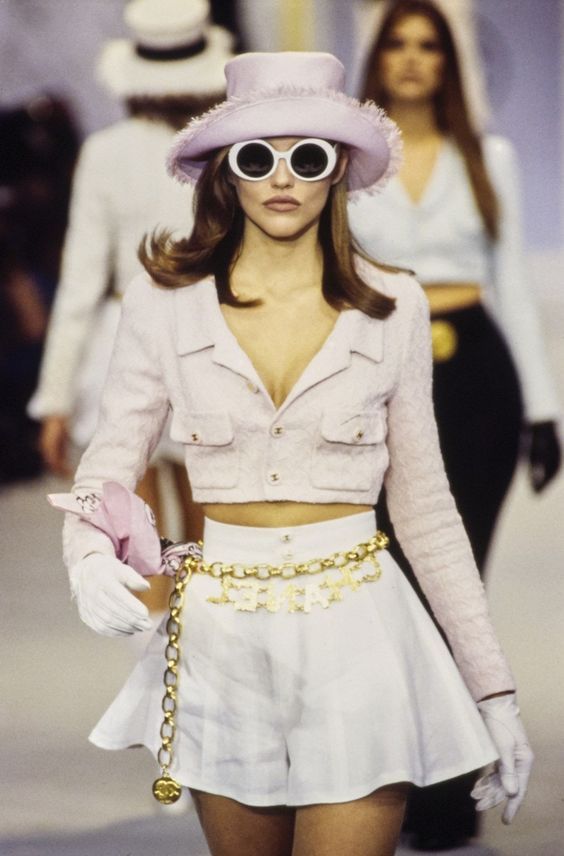 Chanel fashion shows in the 90s: the best runway moments - Vogue Australia