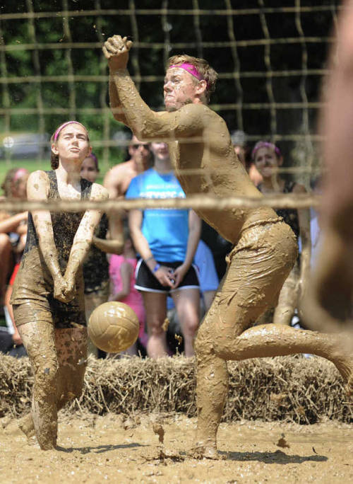 Wish I was playing in this mud volleyball game