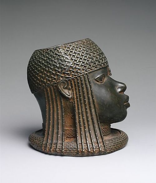 Head of an Oba, 16th century (ca. 1550), Nigeria, Edo peoples, court of Benin, Brass, 23.5 cm | The 