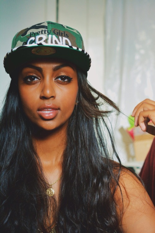 dopest-ethiopian:#PrettyGirlsGrind