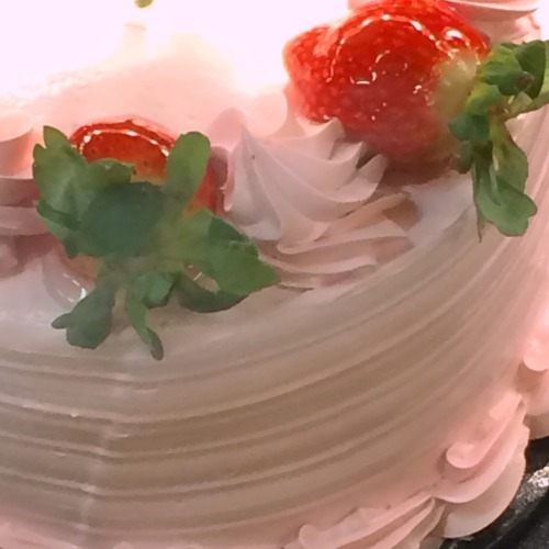 vulgarwench:photo’s of grocery store cakes vol. 1