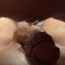 white-hot-cumslut:  Probably one of my favourite GIFs of all time