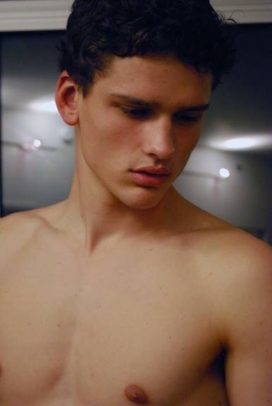 boyzwhat:  æ♥
