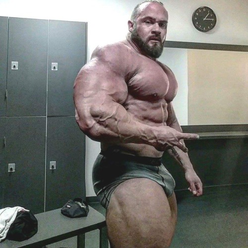 myfavoritemusclemen: Markus Hoppe