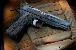 gunrunnerhell:  Costa Recon Nighthawk Customs is one of the higher end 1911 manufacturers in the U.S. The Costa Recon is part of their Costa Signature Series of pistols, in collaboration with Chris Costa, a well known figure within the firearms community.