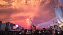 vacila-rap-chileno:  Volcán Calbuco, desde Puerto Montt.22/04/2015