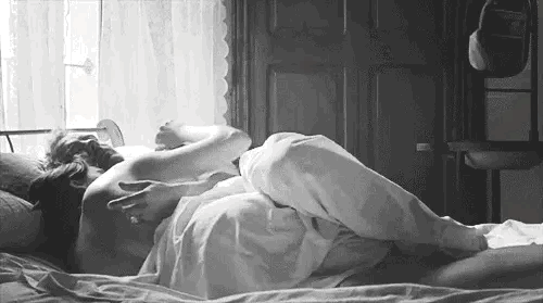 southern-sweetie1:amhelenromance:Who doesn’t enjoy the perfect weekend… 😊💕💋Want 💕💕💕