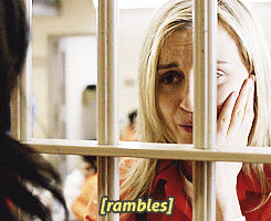 jazmindelriver:  Alex Vause is just endlessly amused by Piper Chapman 