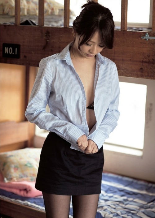 a-beautiful-g:mai kamuro 神室舞衣