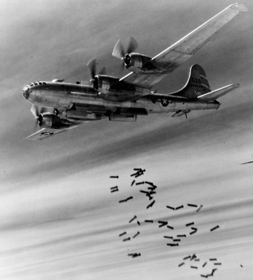 XXX supplyside:  B-29 Superfortress  photo