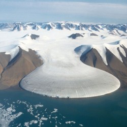 sixpenceee:Elephant’s Foot Glacier in Greenland.