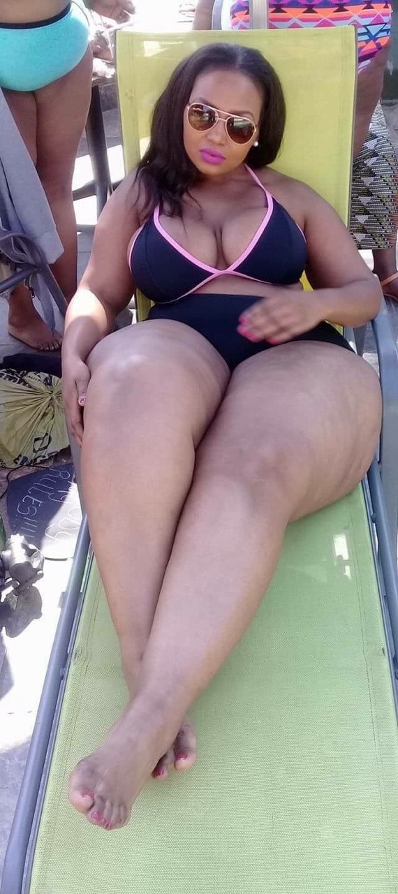 gurillaboythamane:  SEXY BAD BITCH