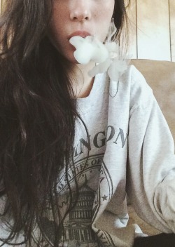 unfathomableideas:  Blunts are fun..ts.