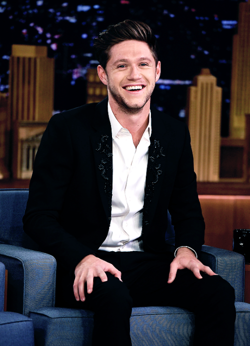 dailyniall:Niall on The Tonight Show starring Jimmy Fallon 12/7/17